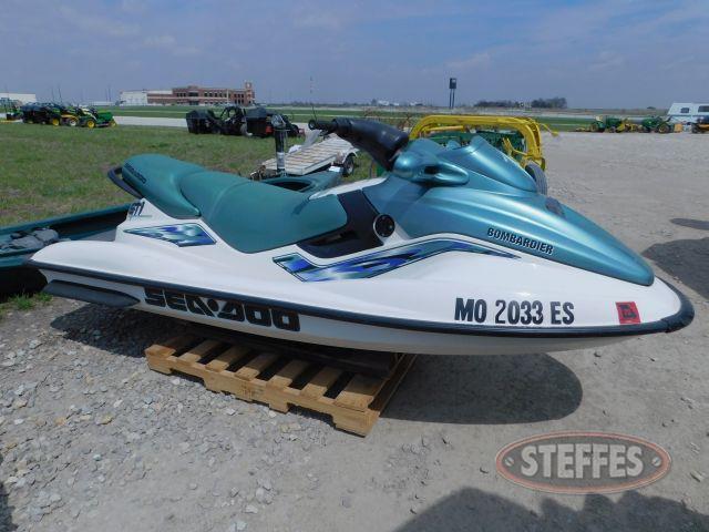 2000 Sea-Doo S/N T00718043